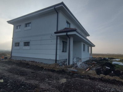 Duplex 5 camere, Sacalaz - Arhitectura moderna imagine mica 36, foxfort.ro