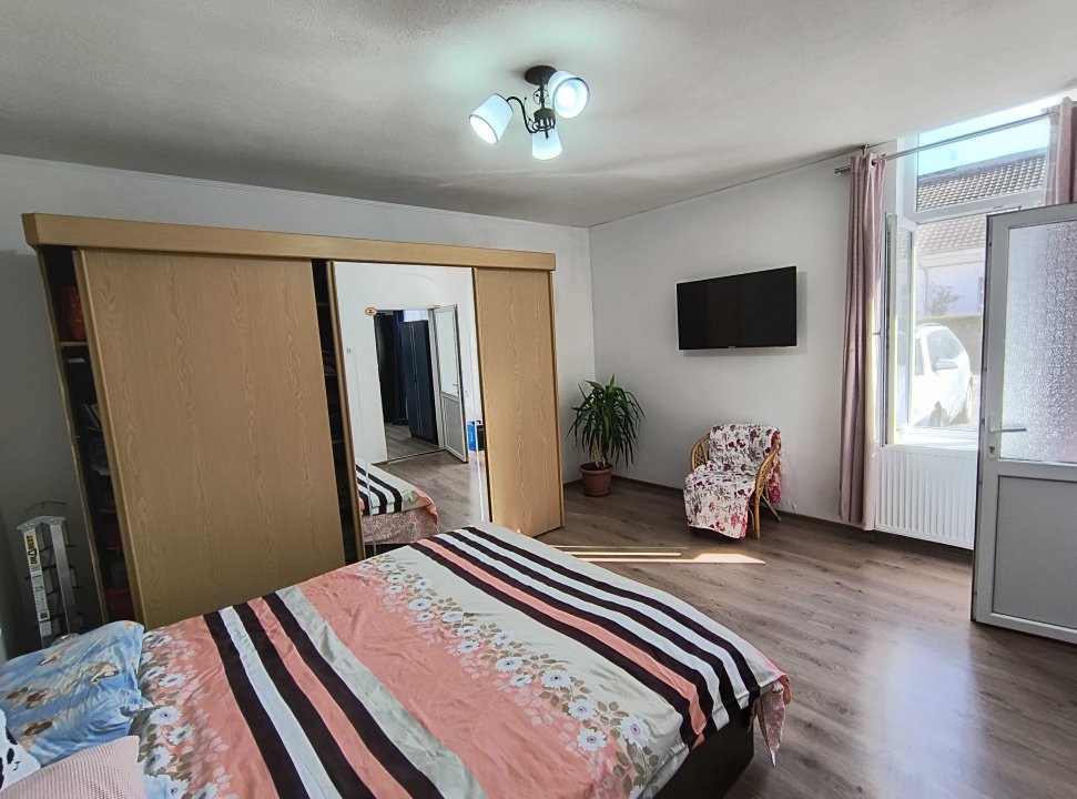 Apartament de 65 mp la curte, zona Iosefin  6, foxfort.ro