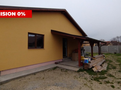 COMISION 0% Casa individuala 3 camere in Sanmihaiu Roman, structura de lemn