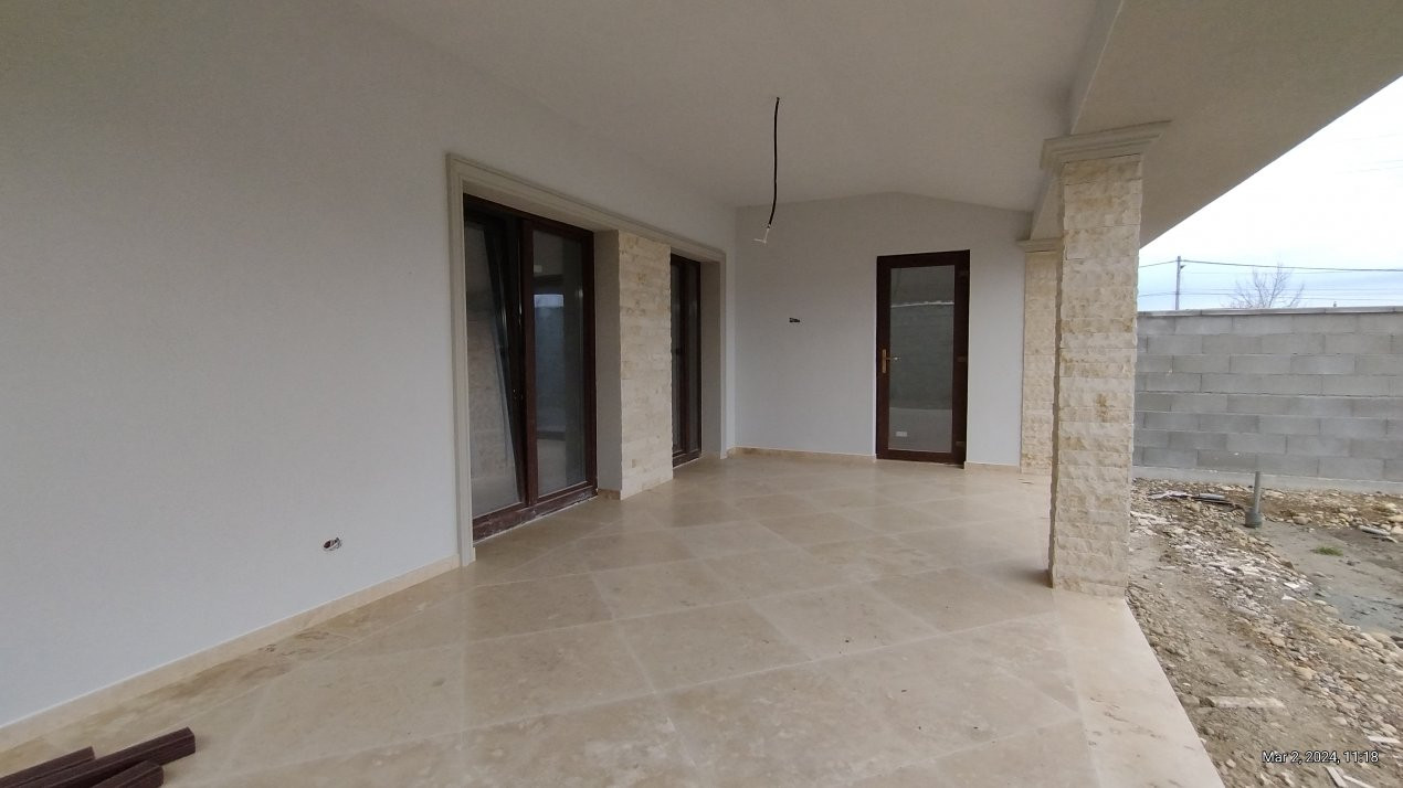 Duplex 5 camere, Sacalaz - Finisaje Premium 24, foxfort.ro