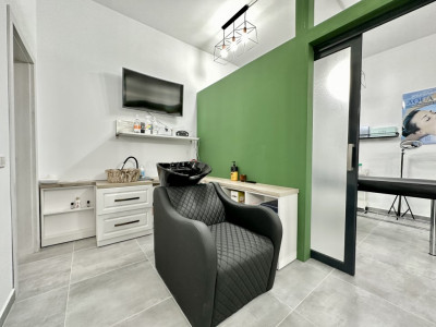 Afacere la cheie! Salon de infrumusetare Mosnita! imagine mica 4, foxfort.ro