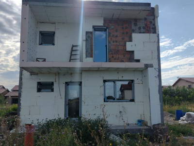 Casa individuala 4 camere de vanzare in Sacalaz- Arhitectura Moderna imagine mica 4, foxfort.ro