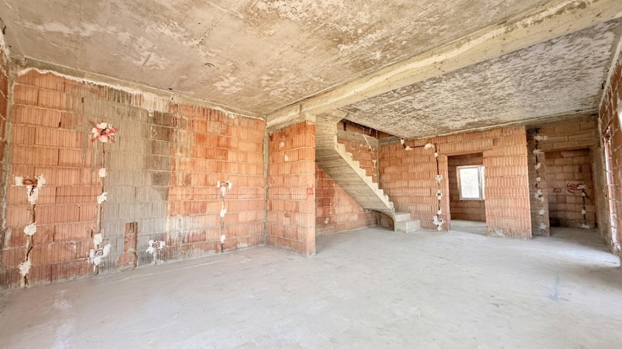 COMISION 0% - Duplex Individual Mosnita, Zona Calea Urseni - 5 camere, 3 bai 4, foxfort.ro