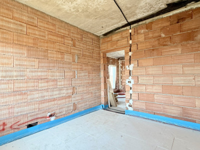 COMISION 0% - Duplex Individual Mosnita, Zona Calea Urseni - 5 camere, 3 bai imagine mica 8, foxfort.ro