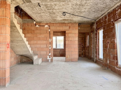COMISION 0% - Duplex Individual Mosnita, Zona Calea Urseni - 5 camere, 3 bai imagine mica 5, foxfort.ro