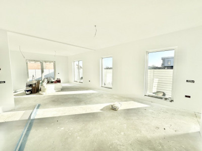 COMISION 0% - Duplex Individual Mosnita, Zona Calea Urseni - 5 camere, 3 bai imagine mica 4, foxfort.ro