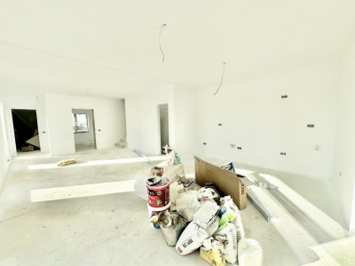COMISION 0% - Duplex Individual Mosnita, Zona Calea Urseni - 5 camere, 3 bai imagine mica 8, foxfort.ro
