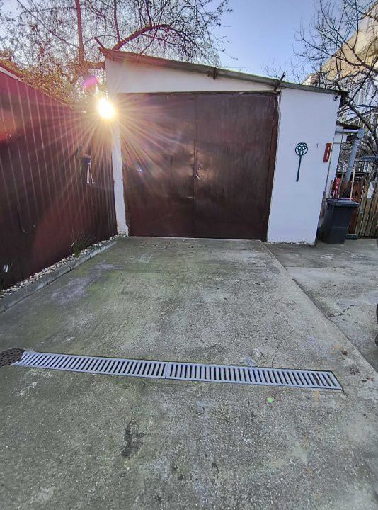 Duplex cu 3 camere si teren de 450 mp la curte comuna, zona Sagului 20, foxfort.ro