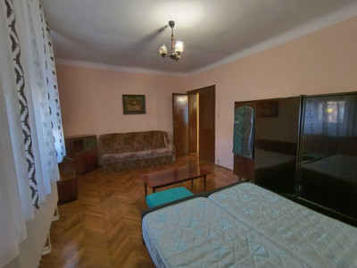 Duplex cu 3 camere si teren de 450 mp la curte comuna, zona Sagului imagine mica 5, foxfort.ro