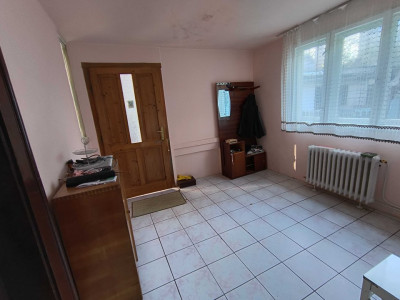 Duplex cu 3 camere si teren de 450 mp la curte comuna, zona Sagului imagine mica 7, foxfort.ro