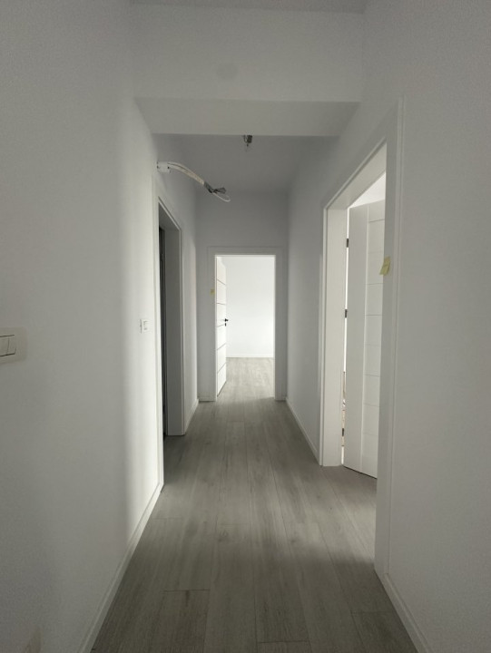 Apartament cu 3 camere, etajul 1, bloc nou, zona Aradului 5, foxfort.ro
