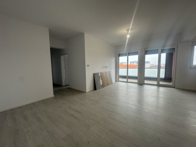 Apartament cu 3 camere, etajul 1, bloc nou, zona Aradului
