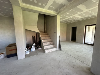 COMISION 0% Duplex cu 4 camere si terasa de 16 mp - zona Dragsina! imagine mica 6, foxfort.ro