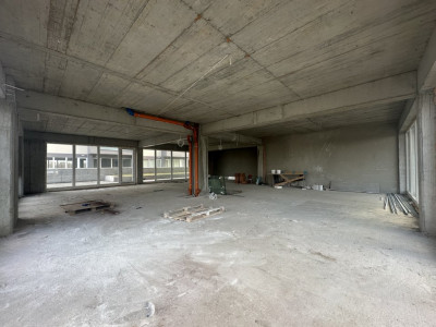 Spatiu comercial la gri, 133 mp, de vanzare, in zona Aradului imagine mica 2, foxfort.ro
