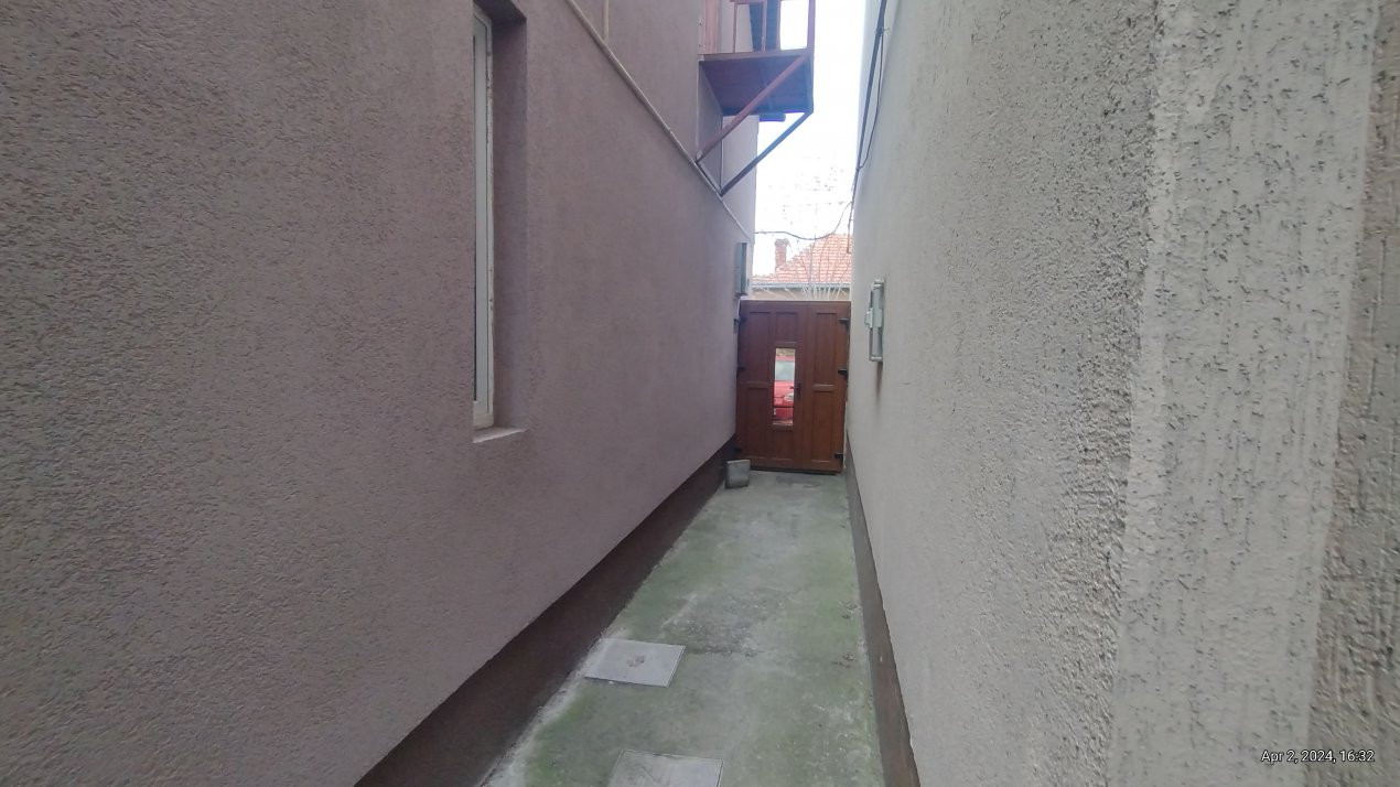 Casa individuala 6 camere- pretabil cabinet, birou-Zona Mircea cel Batran 14, foxfort.ro