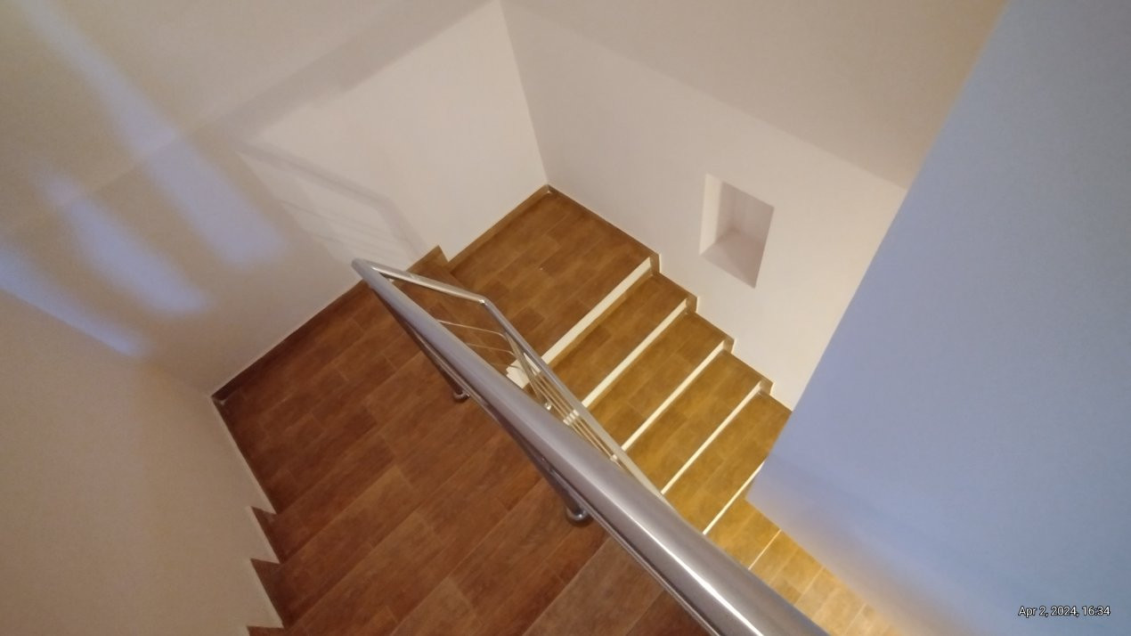 Casa individuala 6 camere- pretabil cabinet, birou-Zona Mircea cel Batran 17, foxfort.ro