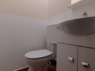 Casa individuala 6 camere- pretabil cabinet, birou-Zona Mircea cel Batran imagine mica 8, foxfort.ro