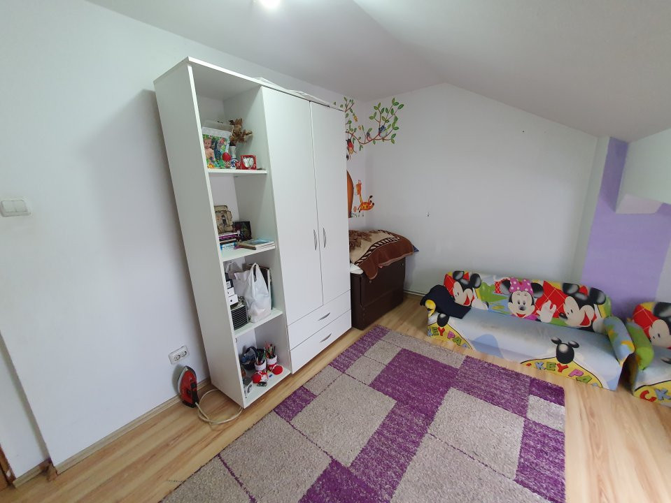 Apartament 3 camere, open space, 63 mp la mansarda | zona Steaua 10, foxfort.ro