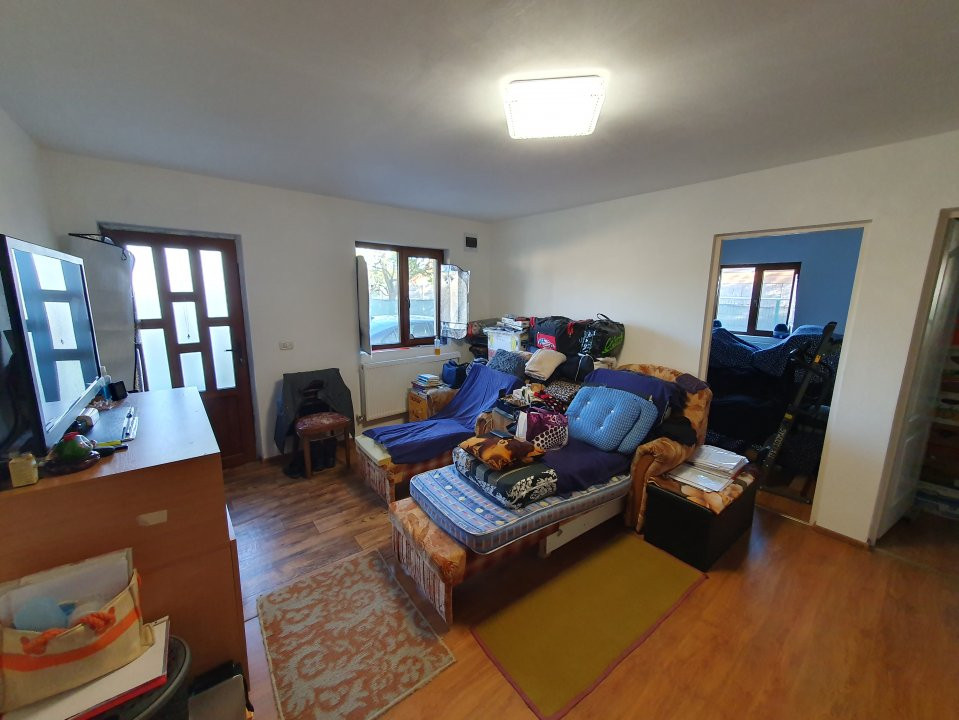 Casa individuala pe parter cu 3 dormitoare | Sanmihaiu Roman 8, foxfort.ro