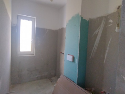 Apartament 3 camere, zona Torontalului - Etaj retras imagine mica 4, foxfort.ro