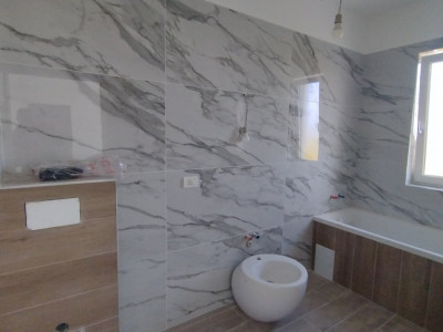 Apartament 3 camere, Zona Torontalului - Etaj 2  imagine mica 9, foxfort.ro