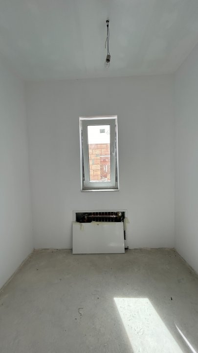 Duplex 5 camere spatios, cu 3 locuri de parcare - Dumbravita 5, foxfort.ro