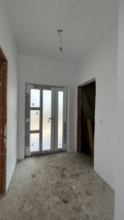 Duplex 5 camere spatios, cu 3 locuri de parcare - Dumbravita 20, foxfort.ro