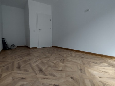 Apartament 2 camere , zona Torontalului imagine mica 6, foxfort.ro