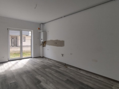 Apartament 2 camere 57 mp utili, zona Torontalului - Acces spatiu verde