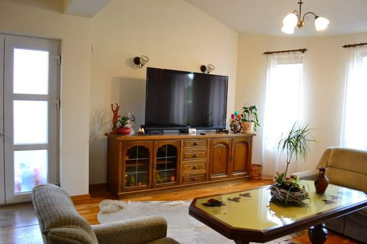 Casa cu 5 camere de vanzare, zona Giroc 5, foxfort.ro