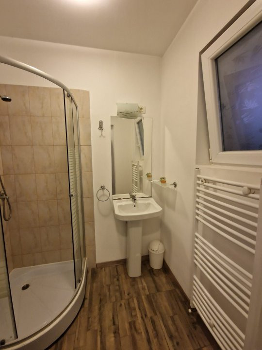 Casa cu 5 camere de vanzare, zona Giroc 7, foxfort.ro