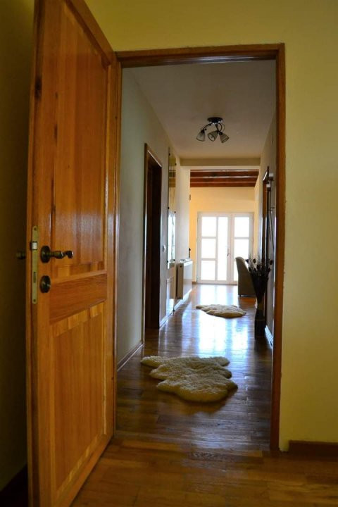 Casa cu 5 camere de vanzare, zona Giroc 12, foxfort.ro