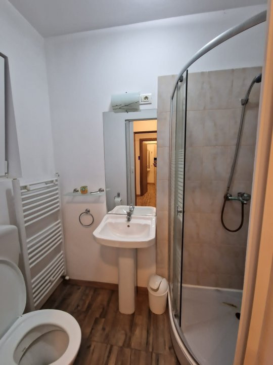 Casa cu 5 camere de vanzare, zona Giroc 20, foxfort.ro