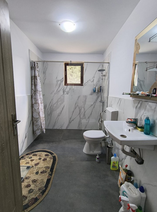 Casa individuala cu 5 camere si teren 601 mp, Zona Chisoda 8, foxfort.ro