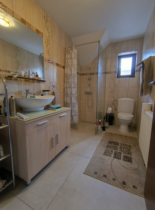 Casa individuala cu 5 camere si teren 601 mp, Zona Chisoda 14, foxfort.ro