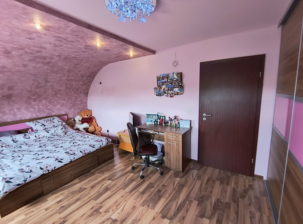 Casa individuala cu 5 camere si teren 601 mp, Zona Chisoda 23, foxfort.ro