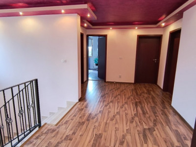 Casa individuala cu 5 camere si teren 601 mp, Zona Chisoda imagine mica 17, foxfort.ro