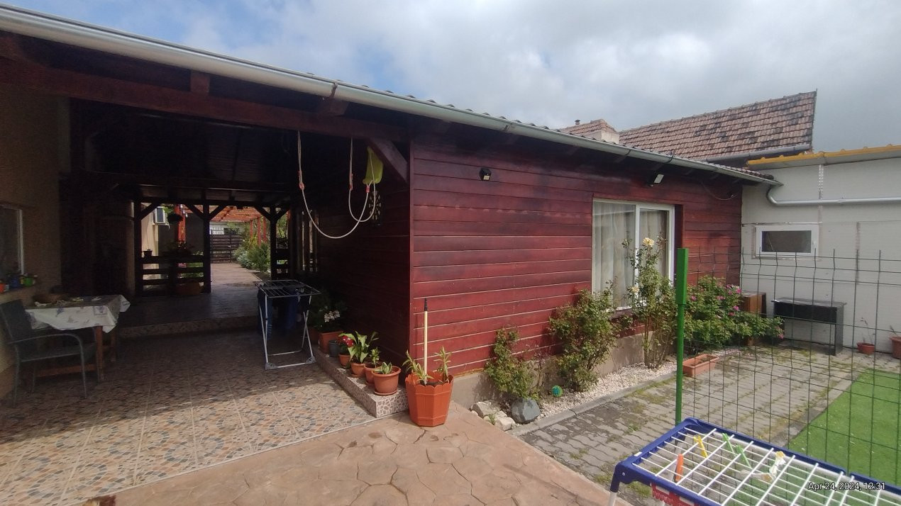 Casa individuala 3 camere, Sacalaz- Cabana cu Semineu 18, foxfort.ro