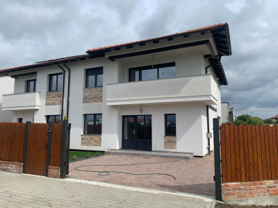 Duplex cu 5 camere si teren de 350 mp, zona Dumbravita imagine mica 2, foxfort.ro