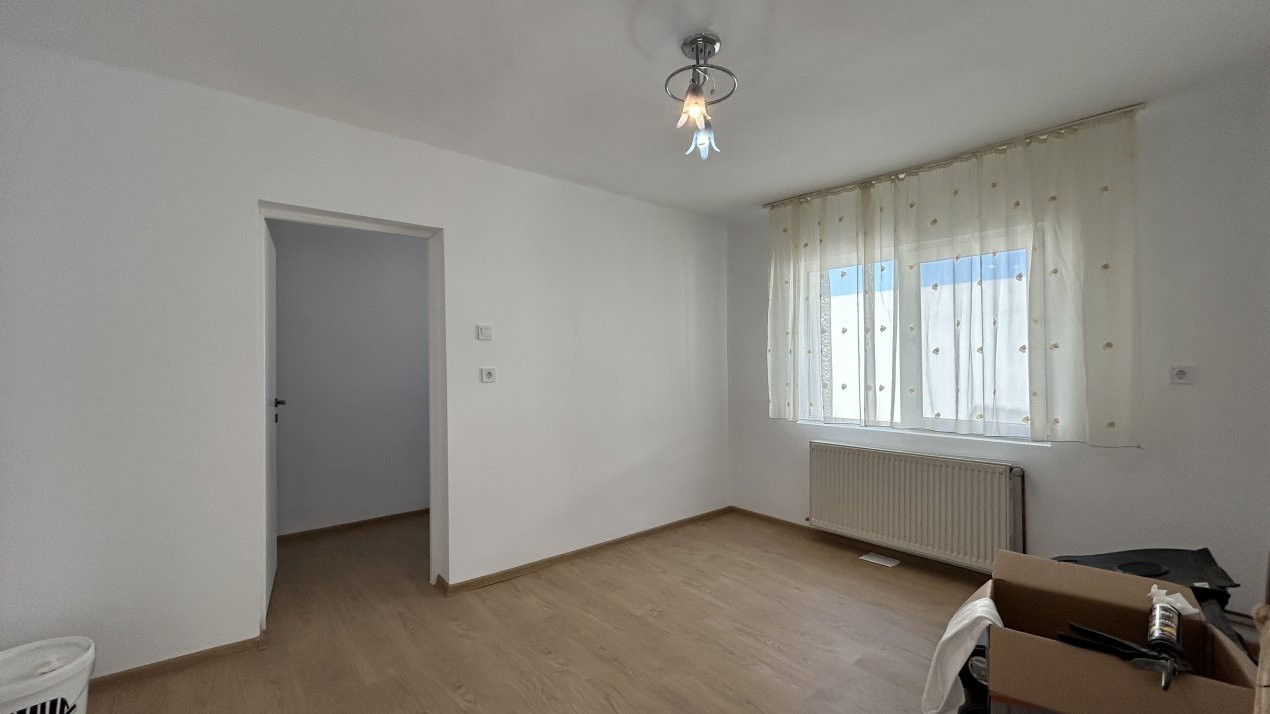 Casa individuala cu 4 camere in zona Ghiroda 10, foxfort.ro