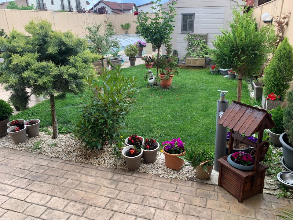 Casa individuala cu 6 camere si piscina, zona Dumbravita  17, foxfort.ro