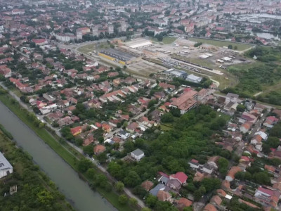 Cladire productie Parter + 3 niveluri, teren intravilan 9738 mp in Timisoara imagine mica 4, foxfort.ro