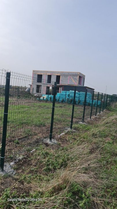 Teren intravilan 540 mp cu toate utilitatile, zona Metro 2 1, foxfort.ro