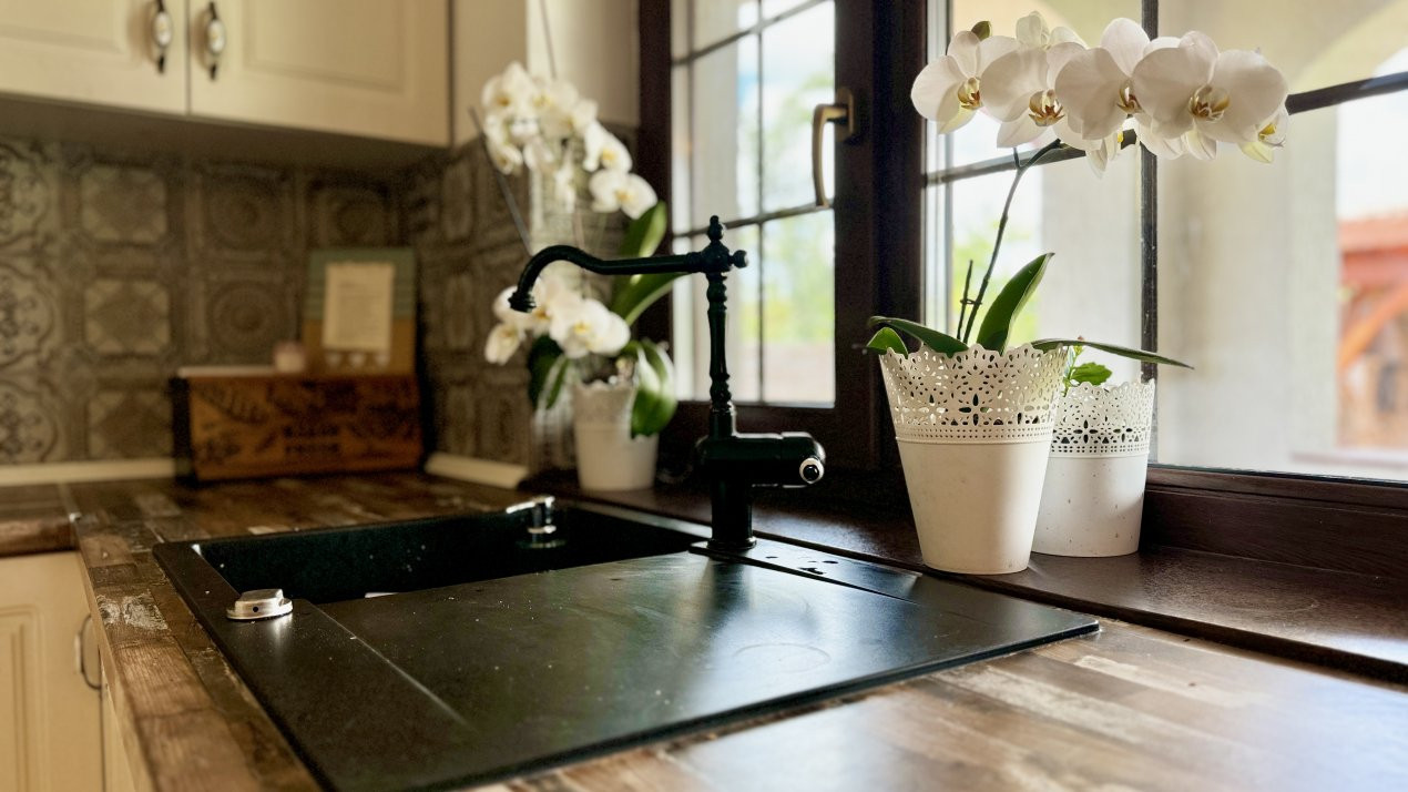 COMISION 0% Casa in stil mediteranean in Sag | 5 Camere 24, foxfort.ro