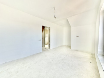 Duplex Mosnita, 4 camere, 2 bai - Asfalt + Toate utilitatile imagine mica 11, foxfort.ro