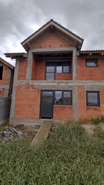 COMISION 0% Duplex la Rosu, 330 mp utili, asfalt, Sacalaz 5, foxfort.ro