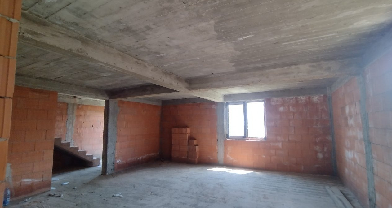 COMISION 0% Duplex la Rosu, 330 mp utili, asfalt, Sacalaz 7, foxfort.ro