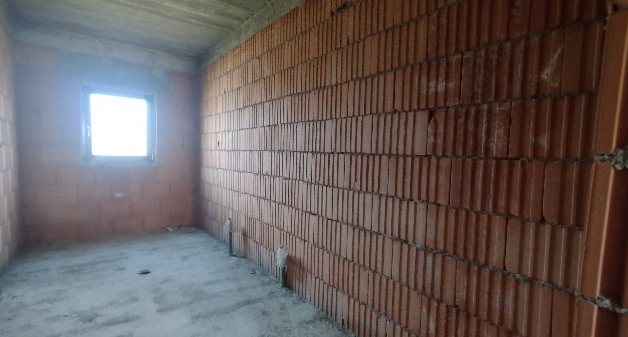 COMISION 0% Duplex la Rosu, 330 mp utili, asfalt, Sacalaz 12, foxfort.ro