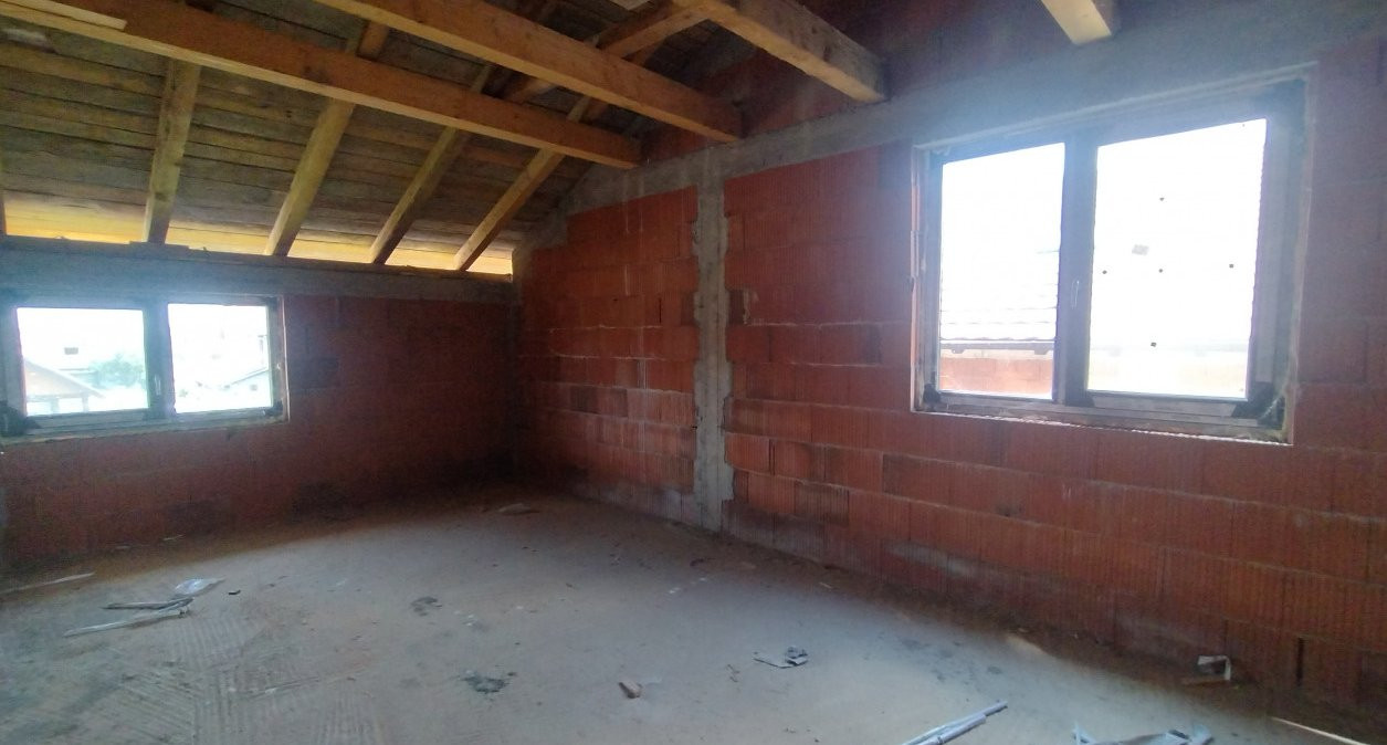 COMISION 0% Duplex la Rosu, 330 mp utili, asfalt, Sacalaz 30, foxfort.ro