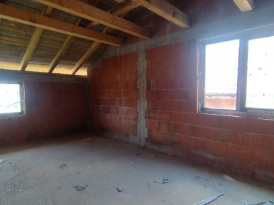 COMISION 0% Duplex la Rosu, 330 mp utili, asfalt, Sacalaz imagine mica 30, foxfort.ro